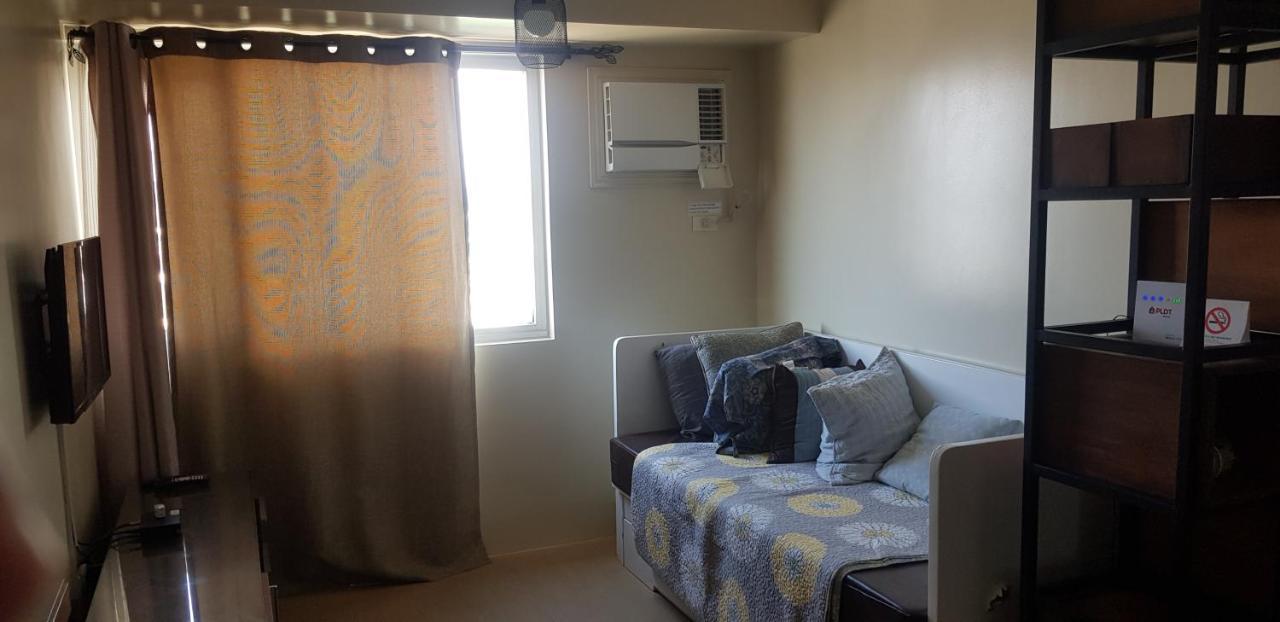 Nice Corner Ayala 1 Bedroom Condo At Heart Of Davao City With Hi Speed Wi Fi Internet Eksteriør billede