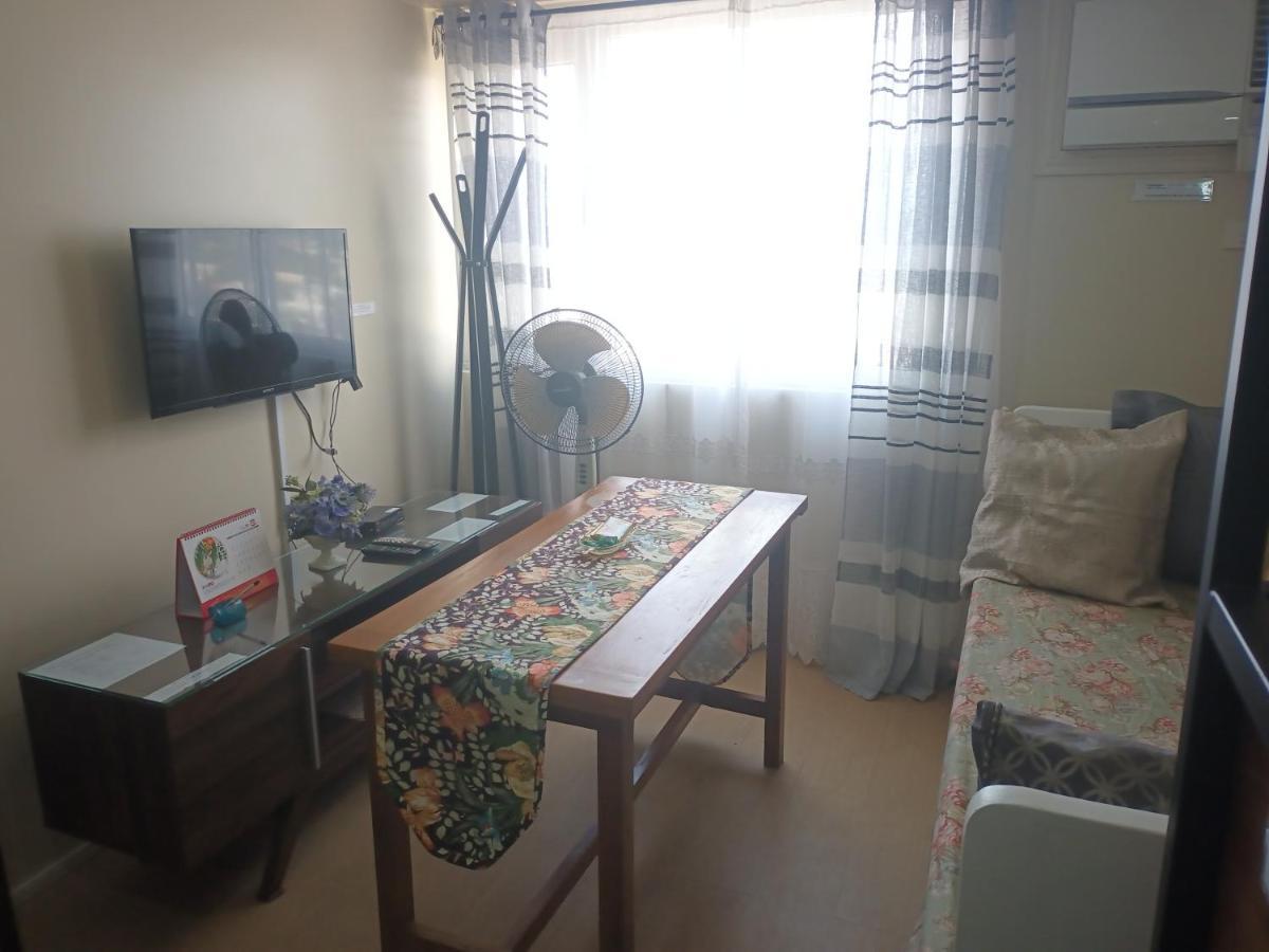 Nice Corner Ayala 1 Bedroom Condo At Heart Of Davao City With Hi Speed Wi Fi Internet Eksteriør billede