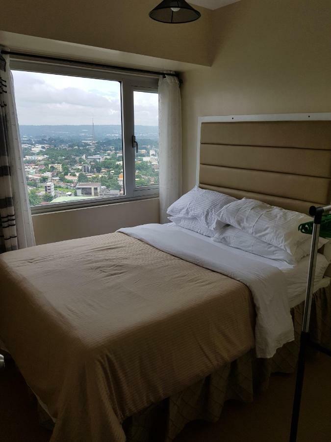Nice Corner Ayala 1 Bedroom Condo At Heart Of Davao City With Hi Speed Wi Fi Internet Eksteriør billede